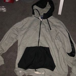 Nike Zip-Up Sweatshirt